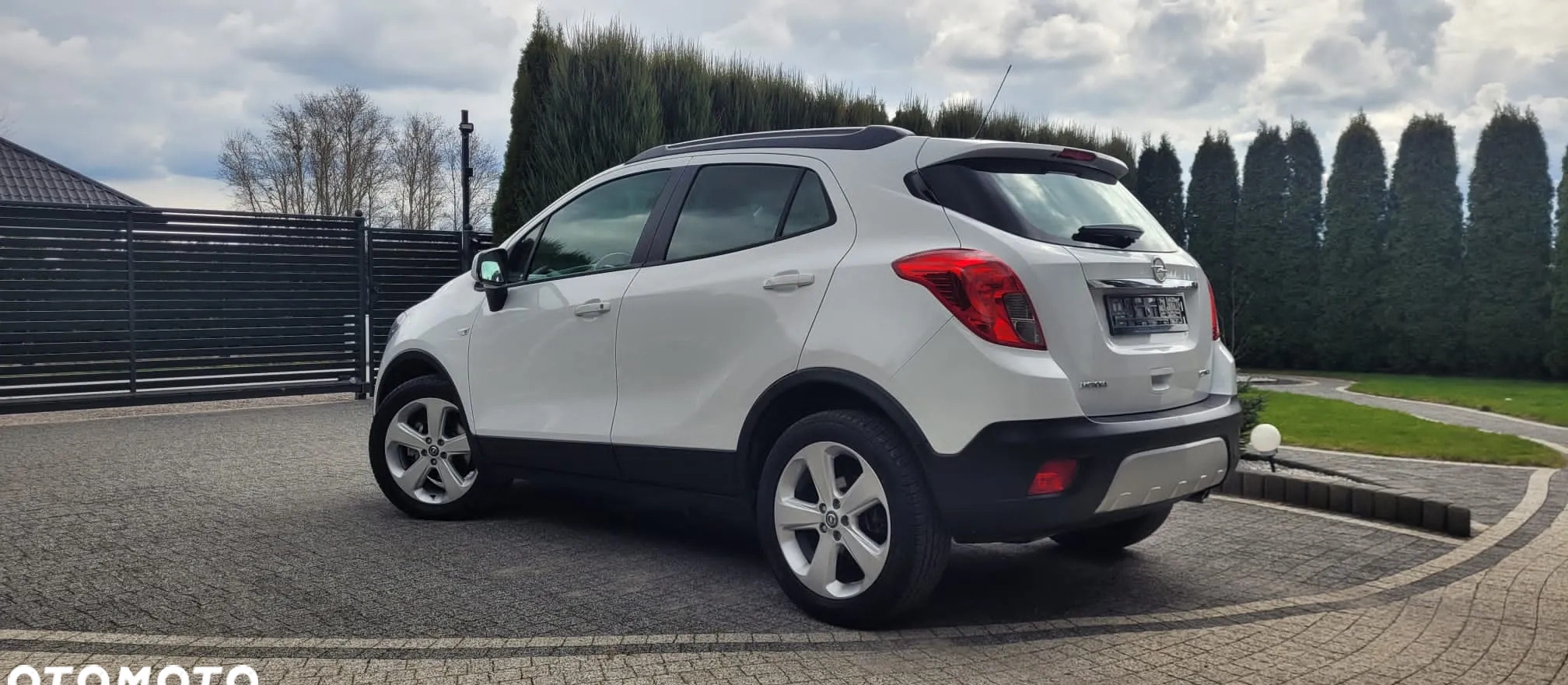 Opel Mokka cena 39900 przebieg: 135000, rok produkcji 2013 z Zamość małe 79